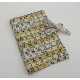 Sewing organiser & needle case