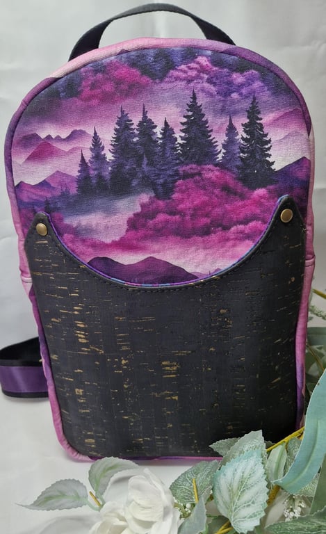 Sling Backpack in Water Resistant Canvas and Cork