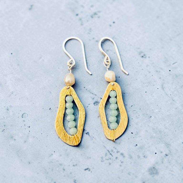 Sterling Silver & Freshwater Pearl Crystals Earrings