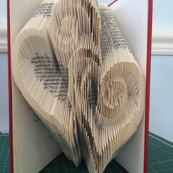 Curly Hearts MMF Book Folding Pattern - EMAILED PDF PATTERN