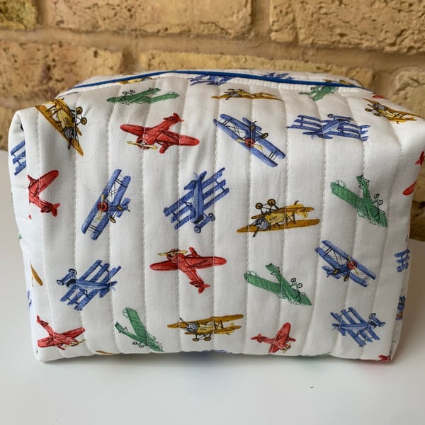 Vintage Planes Quilted Fabric Wash Bag