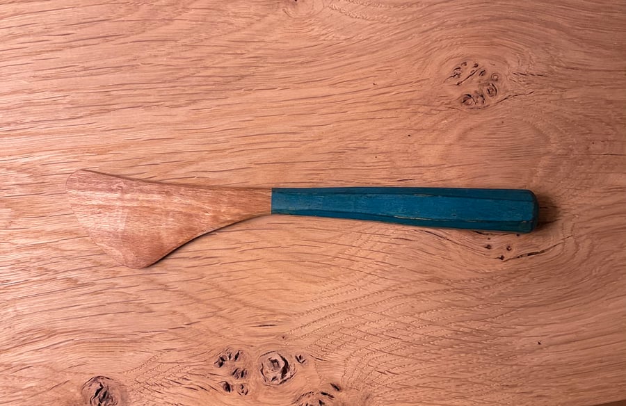 Cherry Wood Spreader with ‘Providence Blue’ Handle