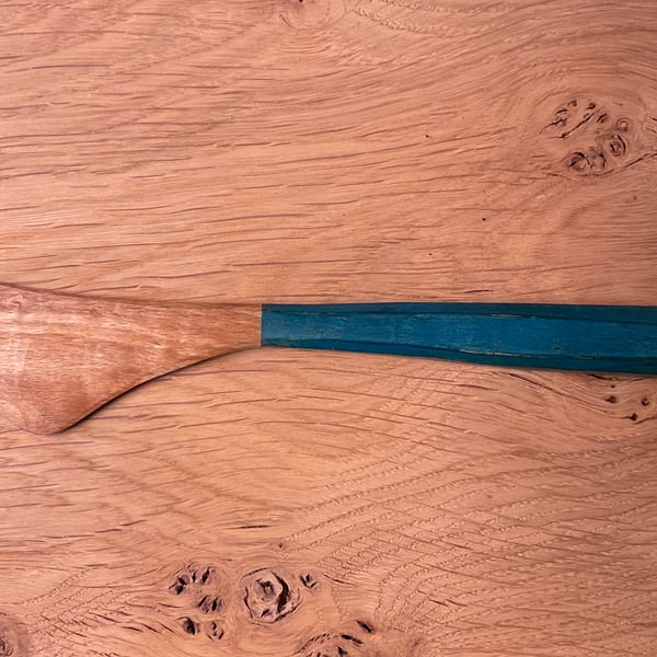 Cherry Wood Spreader with ‘Providence Blue’ Handle