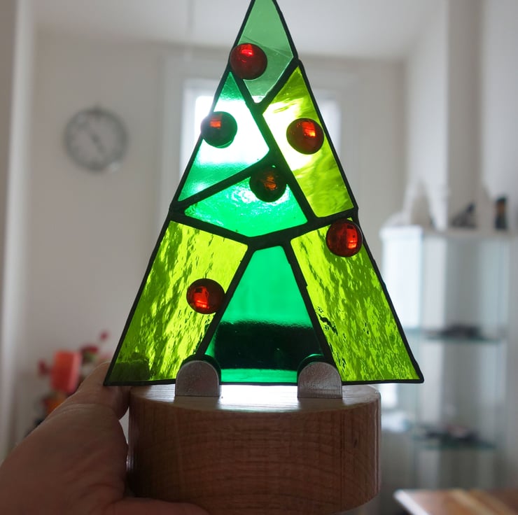 Stained Glass Christmas Tree Tea Light Lamp on Solid Wood stand Festive Gift