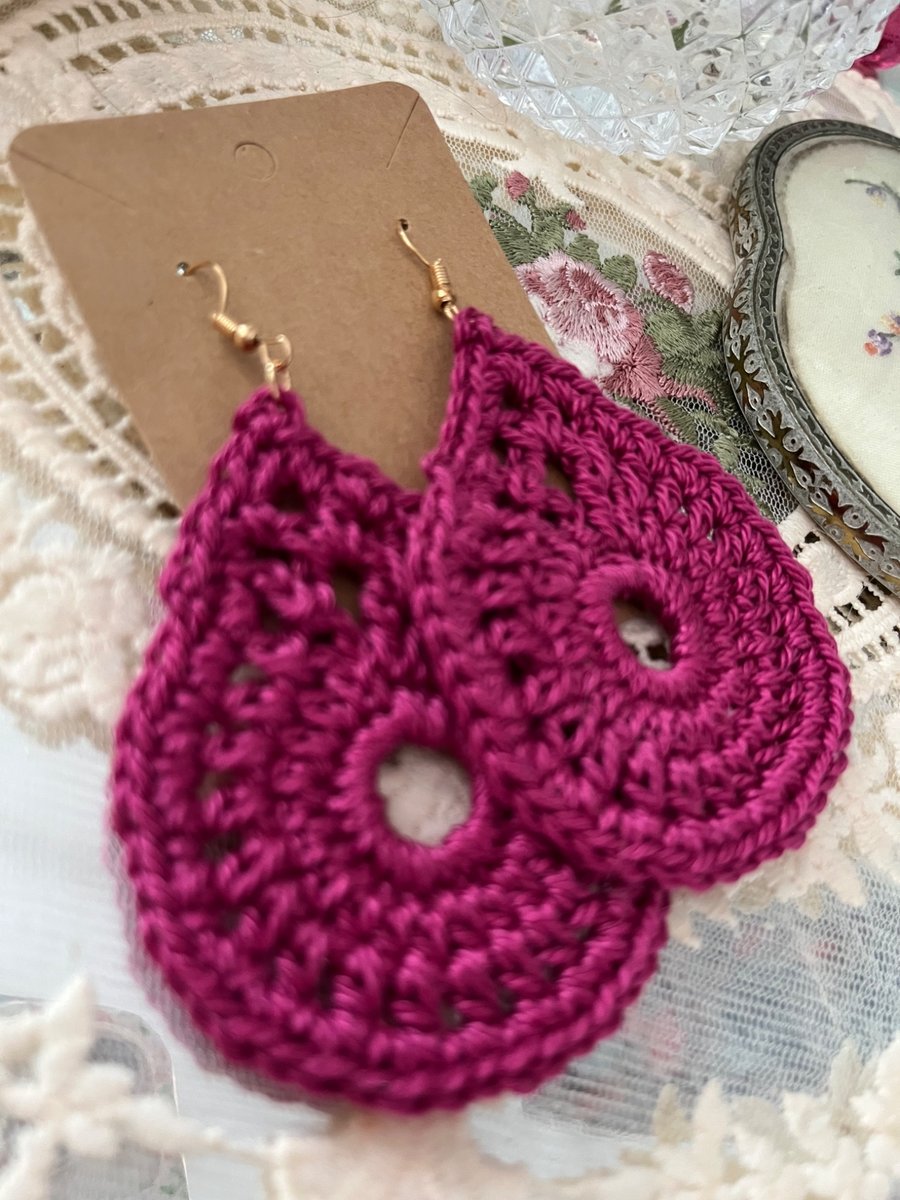Crochet Teardrop Earrings 