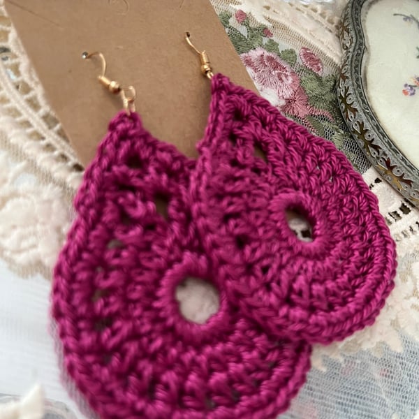 Crochet Teardrop Earrings 