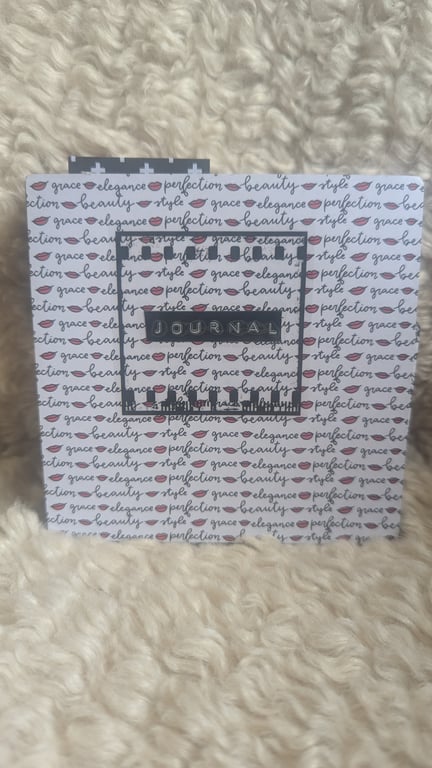 Small journal in red, black and white patterned 'elegance' paper