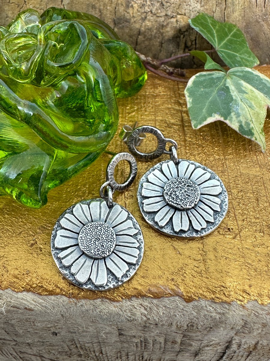 Feverfew Flower Earrings
