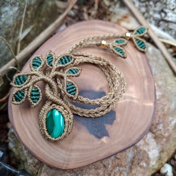Malachite Macrame Baby Tree Pendant