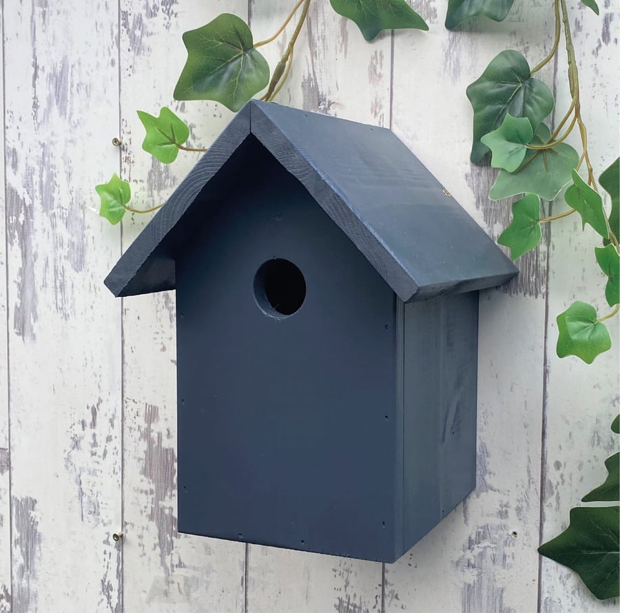 BIrd Box, Nest Box in Urban Slate