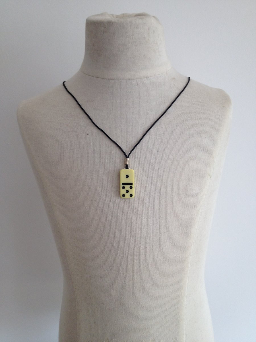 Children's Domino Necklace. (138)