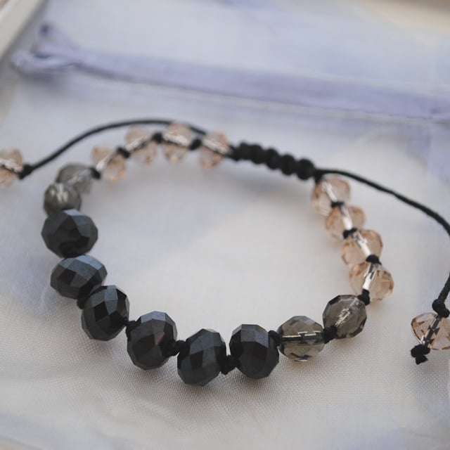 Sale-Crystal rondelle hand-knotted bracelet