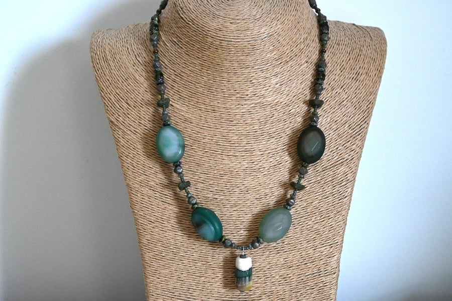 green agate and lampwork glass pendant necklace