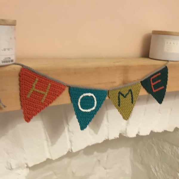 Crochet Bunting 