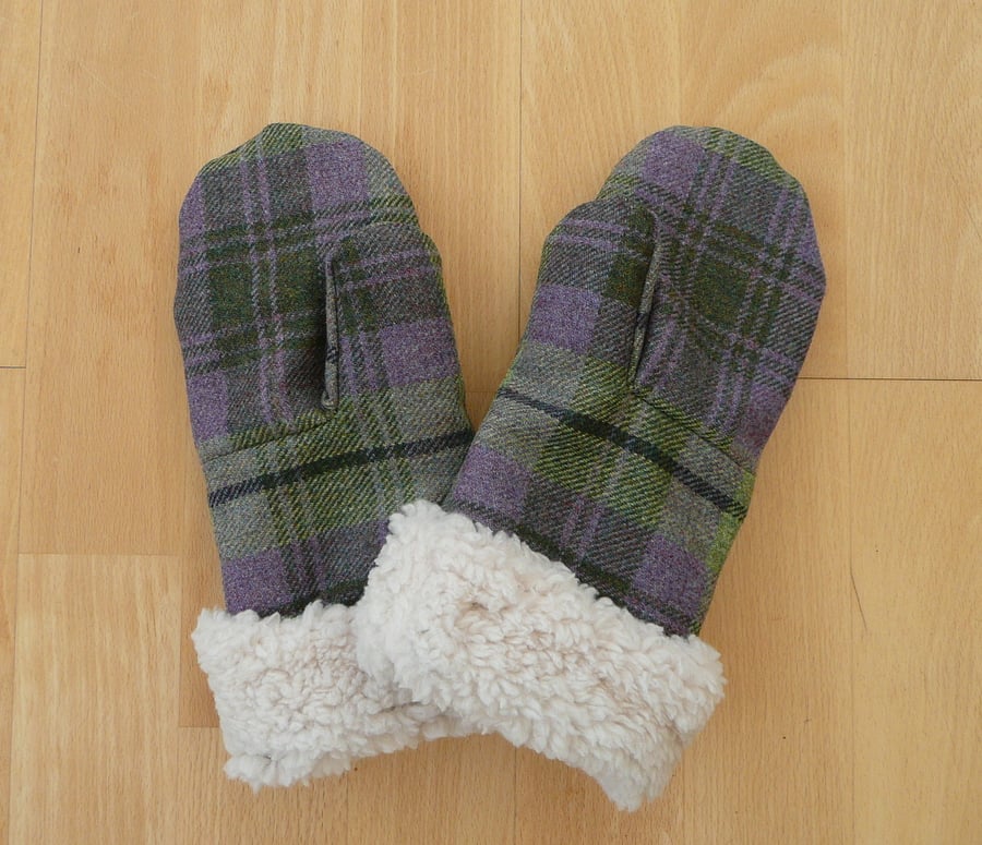 Ladies mittens faux sheepskin sherpa fleece glo Folksy