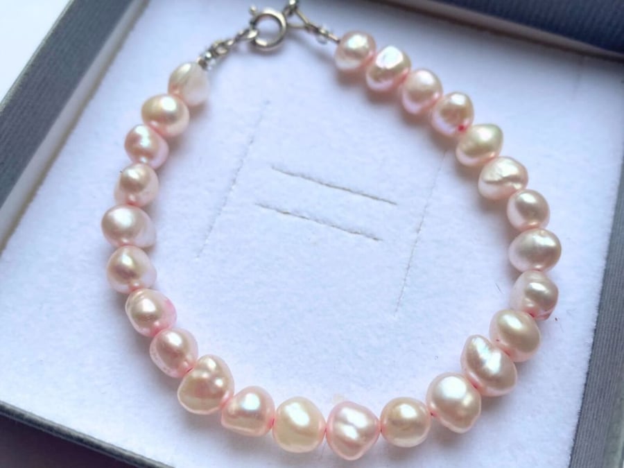 Boho Pastel Pink Freshwater Pearl Bracelet - 6-8mm pearls