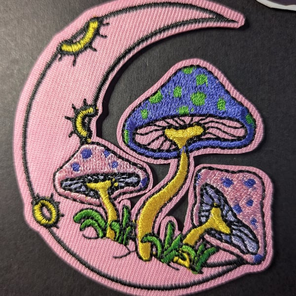 Pink Crescent Moon & Psychedelic Mushrooms Embroidered Iron-On Patch - 7.5x6.5cm