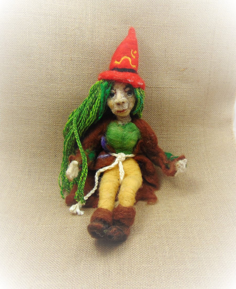 Woodland Folk Doll, Felted Wise Woman, Forest Woman Figurine