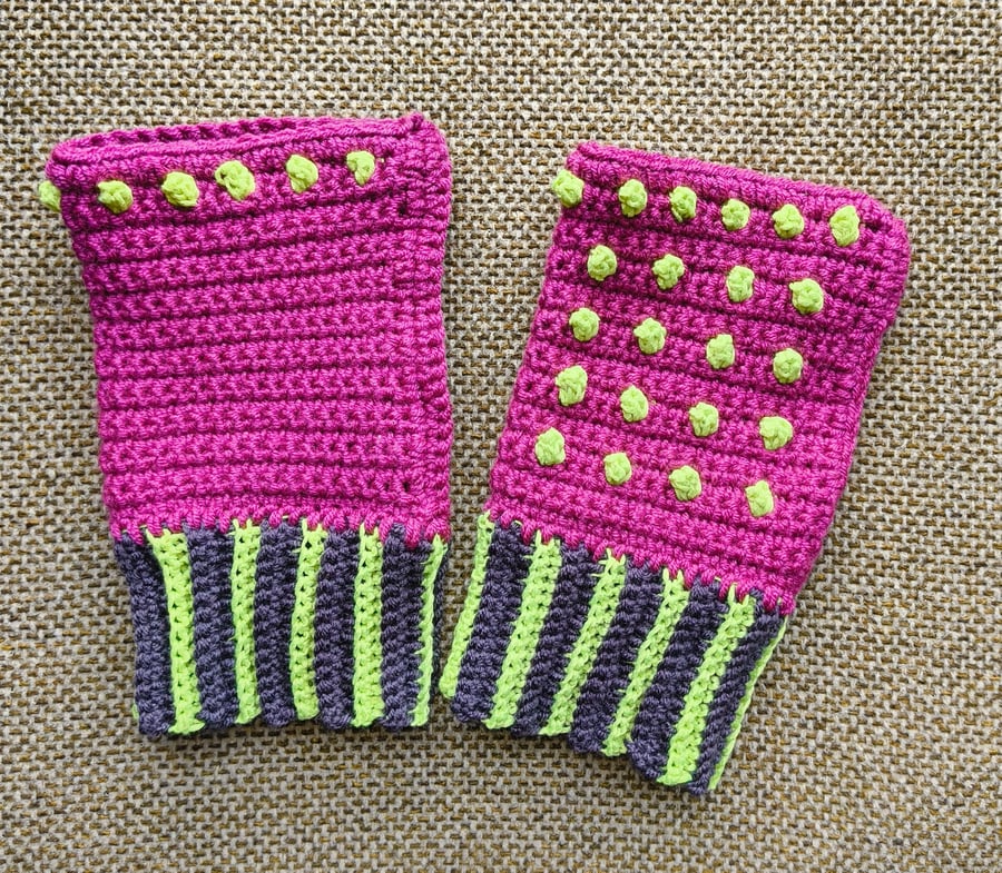Ladies Fingerless Gloves, Handwarmers