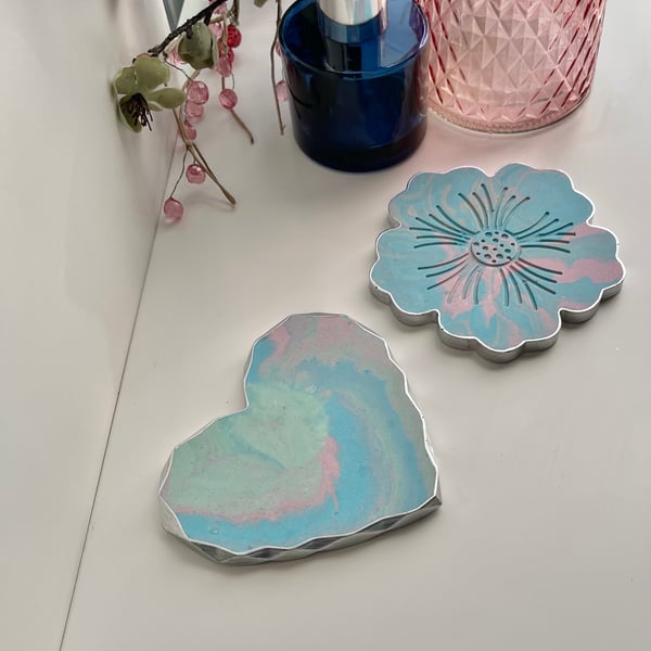 Handmade Pink & Turquoise Coasters ECO Resin Drinks Coasters heart flower