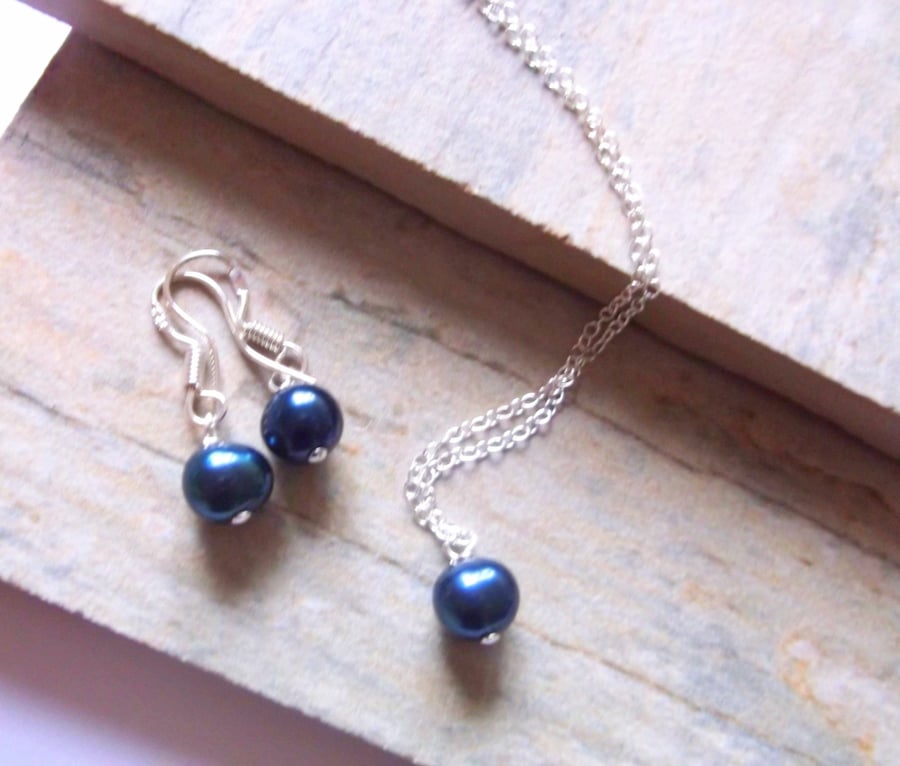 Midnight Blue Freshwater Pearl Pendant and Earring Set