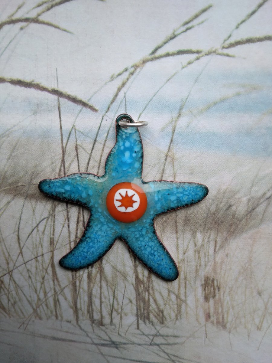 Starfish pendant with millefiori centre in enamelled copper 242