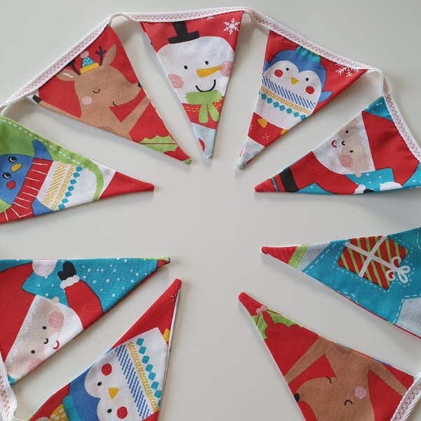 Santa and Friends Bunting on White Binding