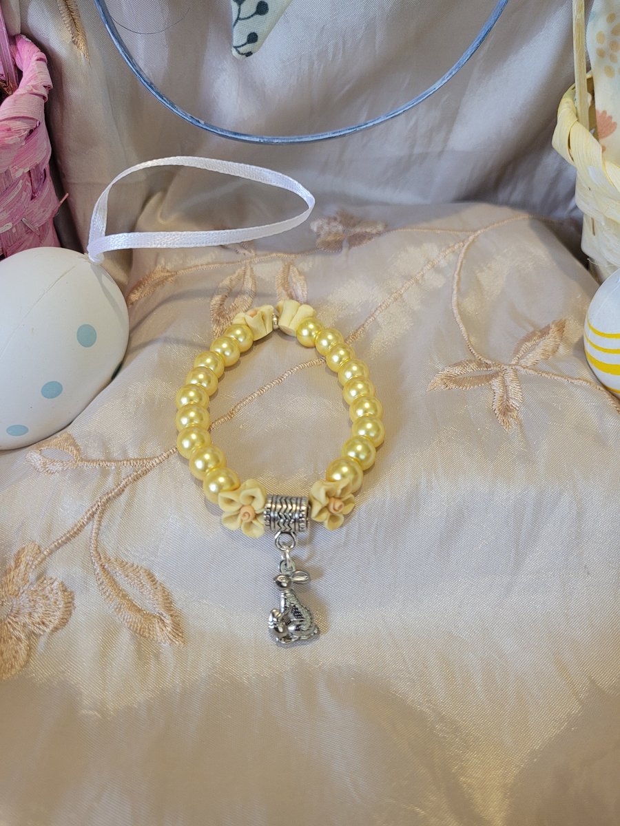Easter Beaded Bracelet - Daffodil