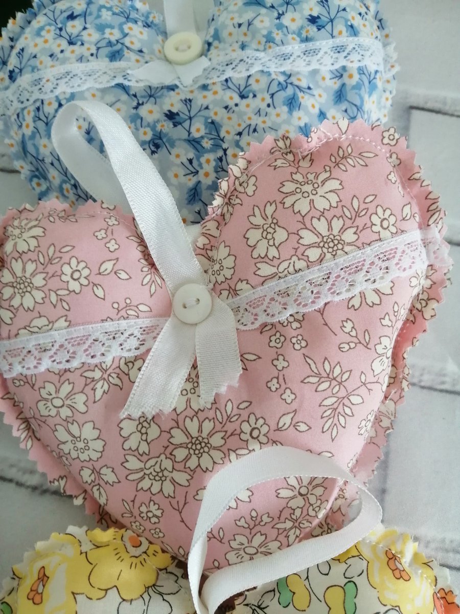 Lavender Scented Hanging Heart in Liberty of London Tana Lawn fabric
