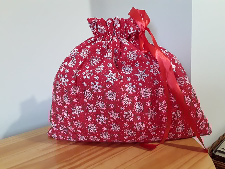 Christmas gift bag- large