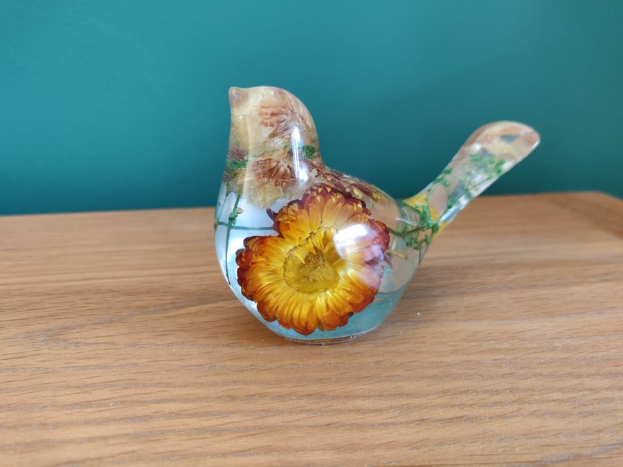 Resin Floral Bird Figurine, Yellow Dried Flowers, Handmade Ornament, Bird Lover 