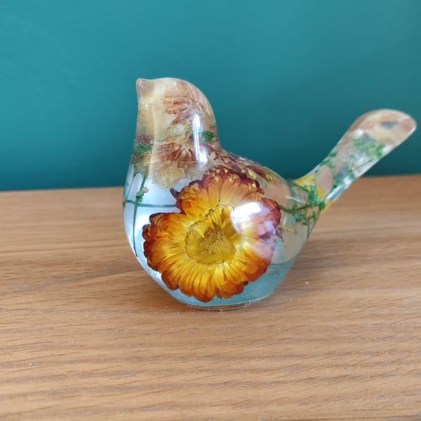 Resin Floral Bird Figurine, Yellow Dried Flowers, Handmade Ornament, Bird Lover 