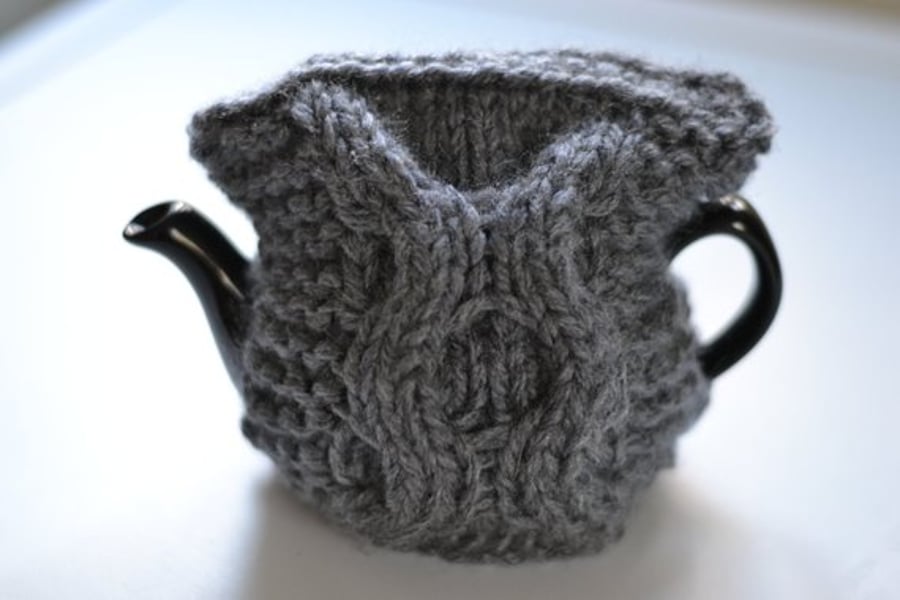 1-2 Cup Dark Gret Super Chunky Hand Knitted  Tea Cozy