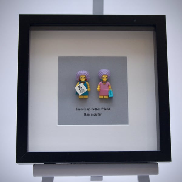 Sisters - Selma & Patty Bouvier mini Figure frame.