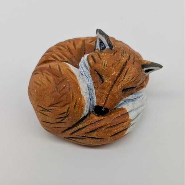 Mini Sleeping Fox 3
