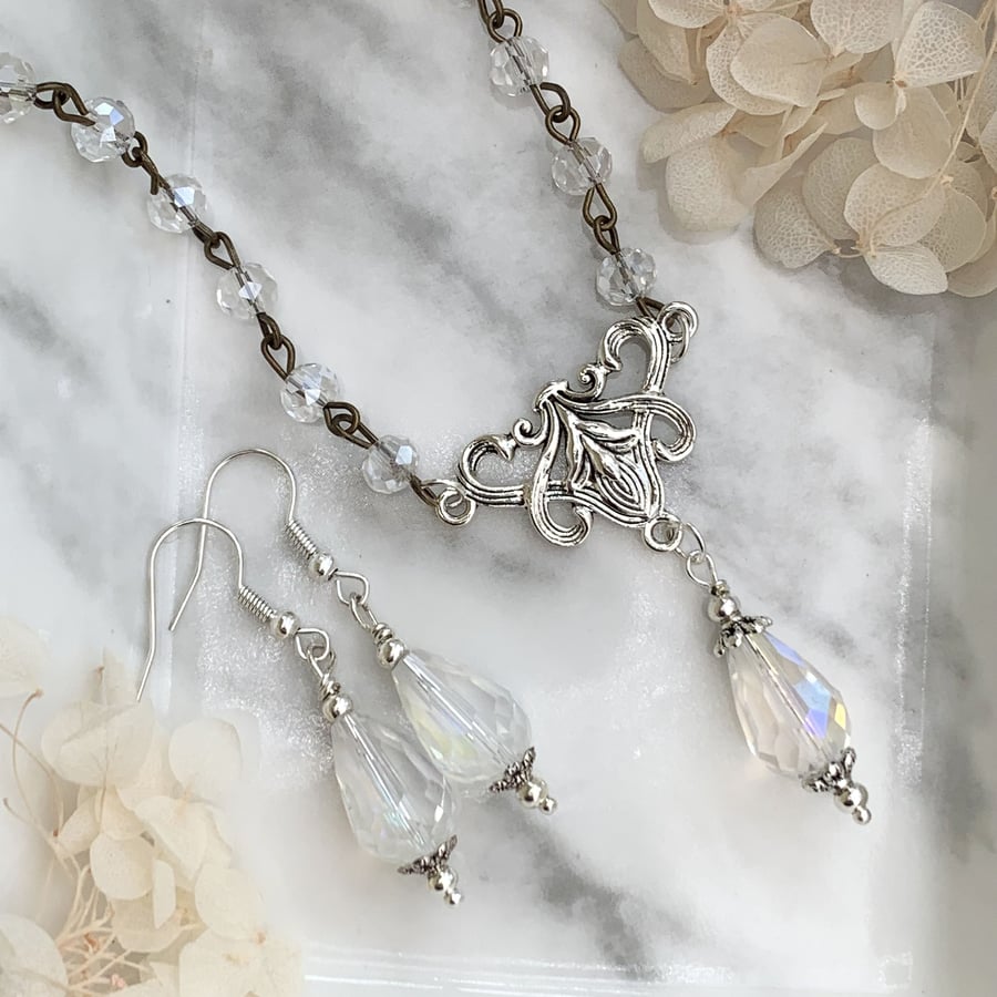 Vintage Edwardian Style Pendant and Earrings Set