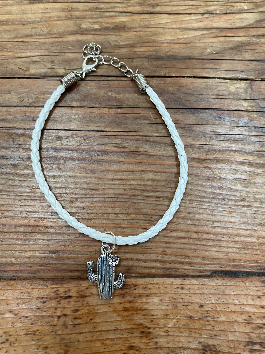 White Cactus Bracelet 406 Folksy