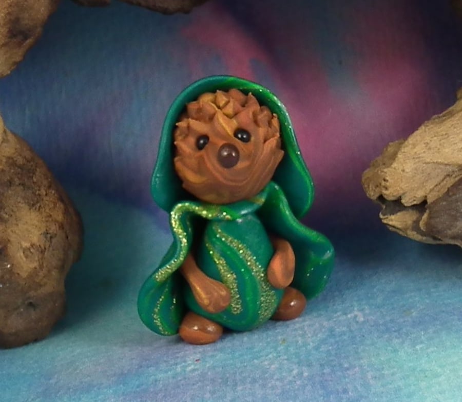 High'n'Over Hedgehog 'Ertha' OOAK Sculpt by Ann Galvin