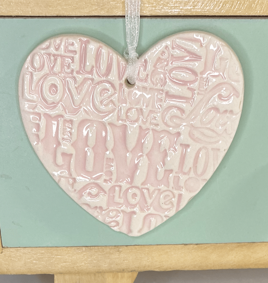 Ceramic love heart decoration LOVE pink