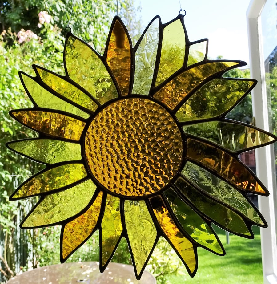 STAINED GLASS SUNFLOWER
