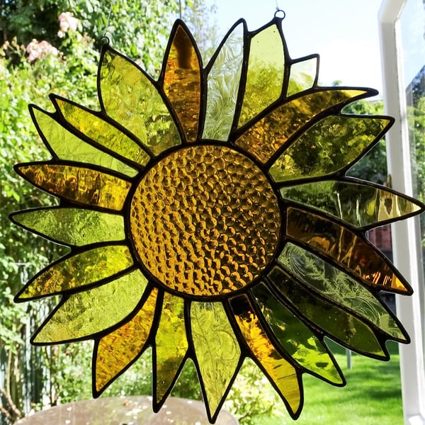 STAINED GLASS SUNFLOWER