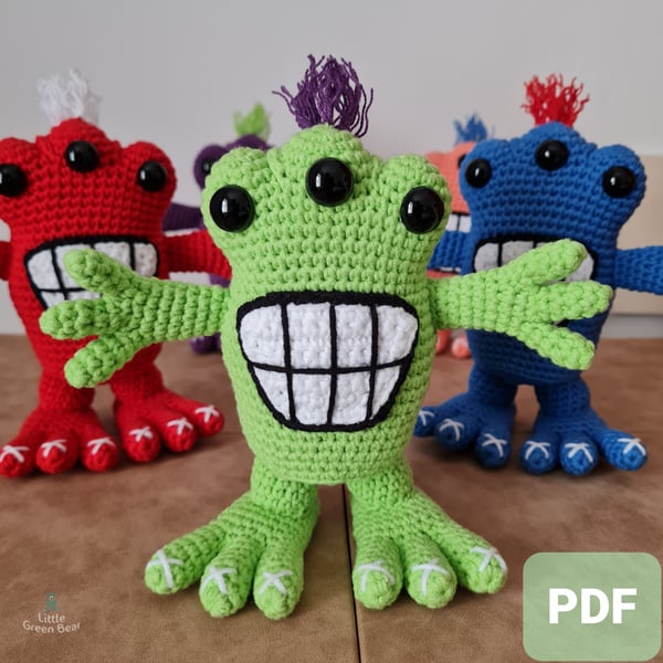 Arnie the Alien Crochet Pattern, Alien Amigurumi Pattern