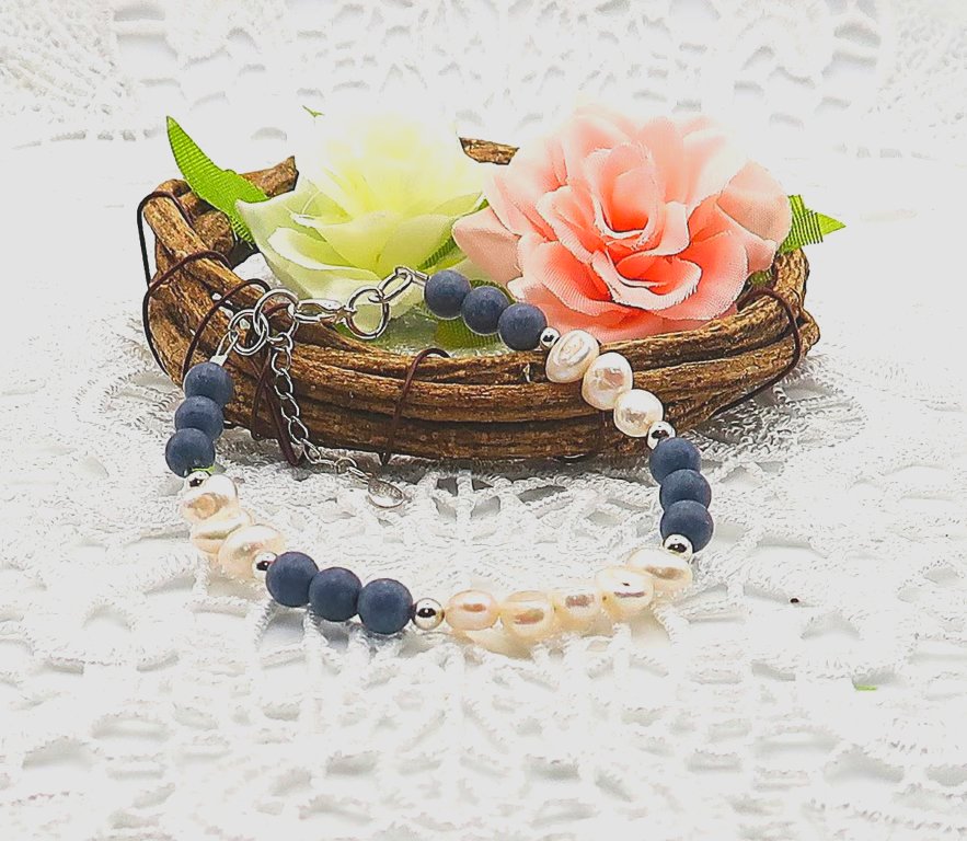 Sterling Silver Genuine Sponge Coral and Freshwater Pearl Bracelet. Free UK P&P