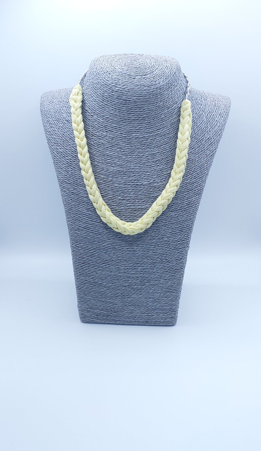 Lucet pale yellow T-shirt yarn knitted necklace