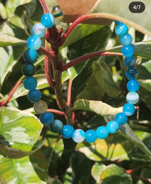 Blue Striped Agate Rounds Stretchie Bracelet 