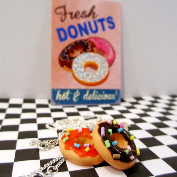 Retro doughnut with sprinkles necklace OR keyring ONE SUPPLIED, fun,handmade