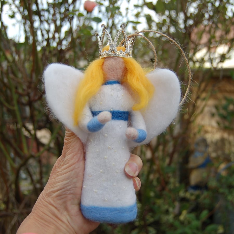Needlefelt Christmas fairy decoration, angel, ... - Folksy