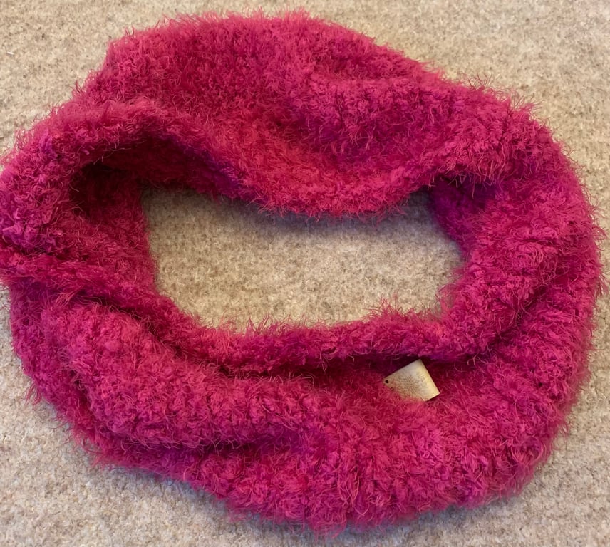 Hand Knitted Super Soft Snood