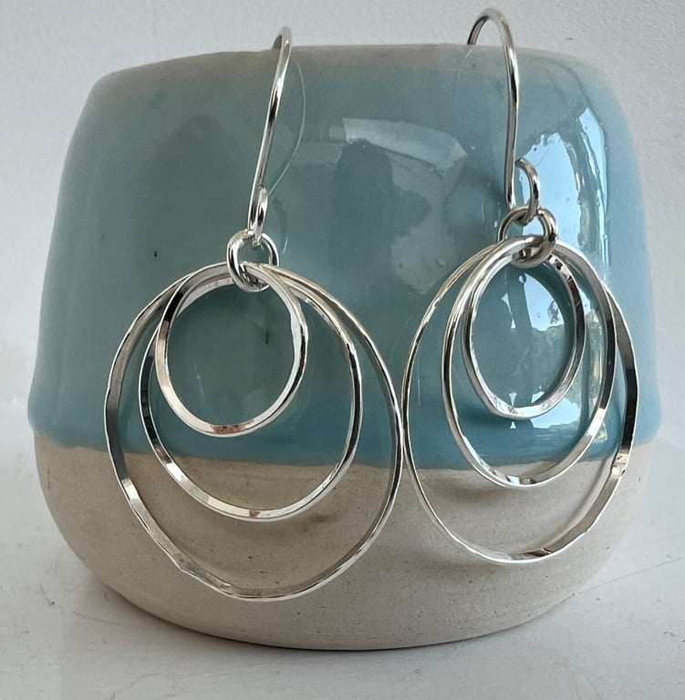 Circles sterling silver earrings - beautifully shiny - perfect for day or night