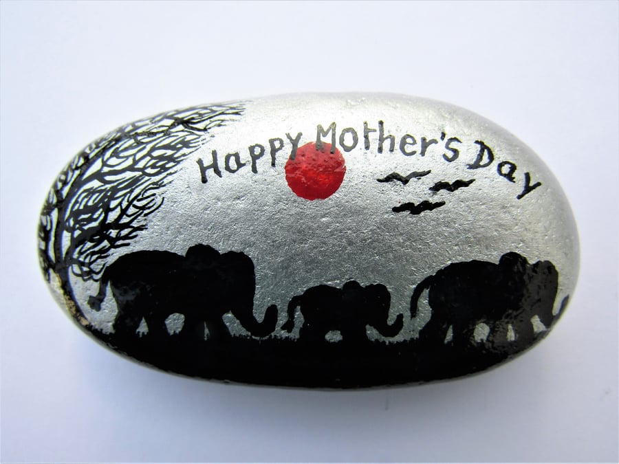 Elephant Mothers Day Gift, Stone Painting, Unique Mother Daughter Gift, Rock Art